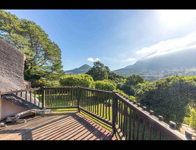 3 BEDROOM FREEHOLD TO LET IN THE MEADOWS